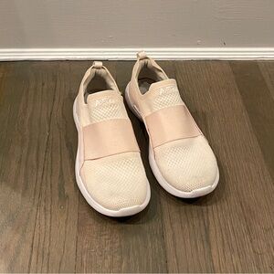 APL Women's TechLoom Bliss (Creme/Ivory)